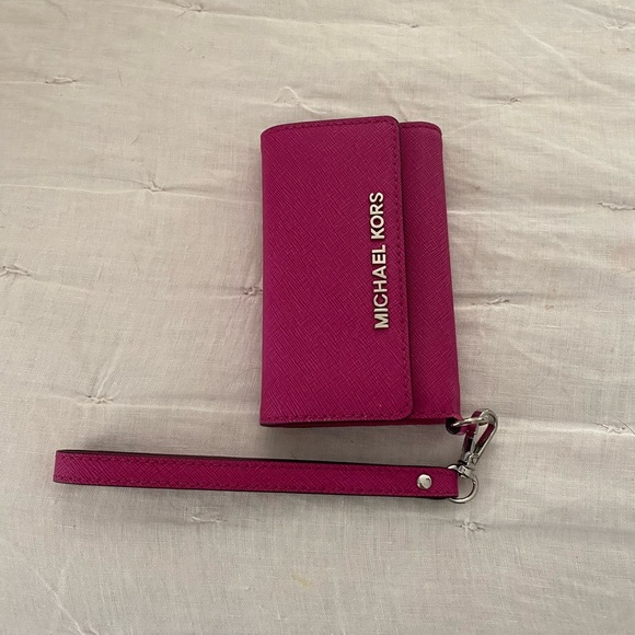 Michael Kors Accessories - Michael Kors Pink iPhone 4 Wristlet Wallet